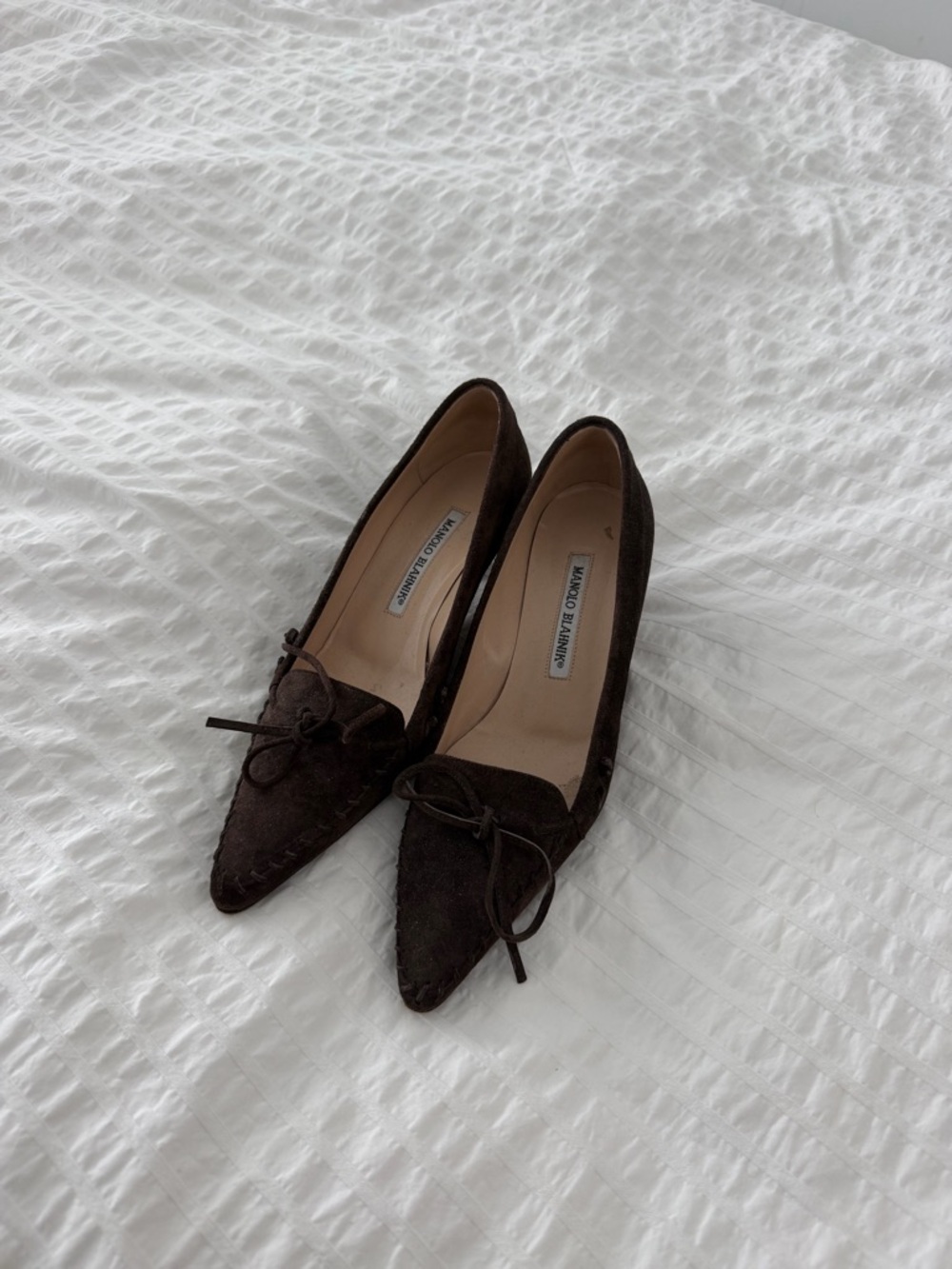 Manolo Blahnik Dark Brown Suede Pointed Toe Pumps with Bow